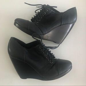 Aldo Wedge Platform Shoes